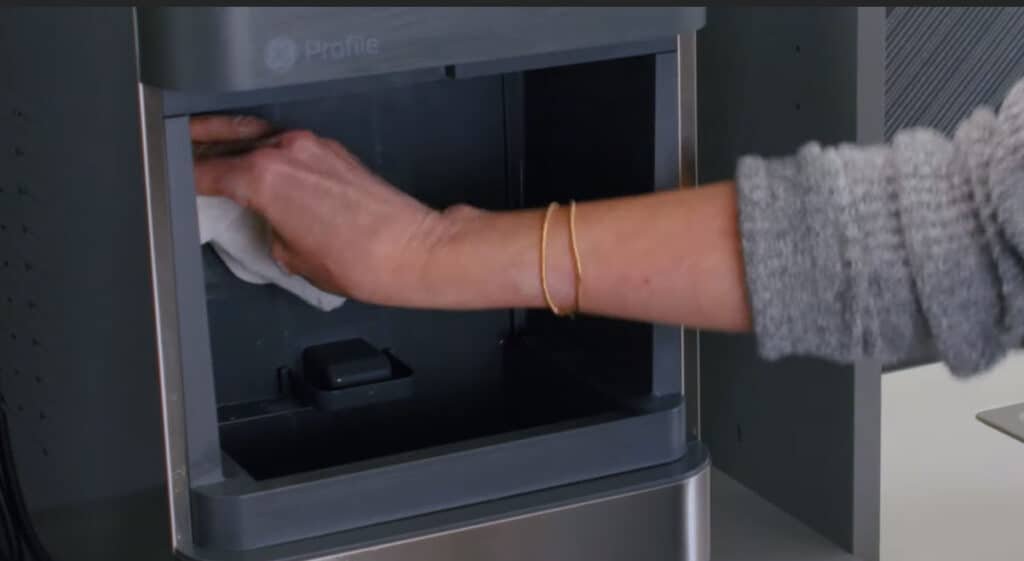 4B514F23527344E18C321554Dd93Abad 4B514F23527344E18C321554Dd93Abad