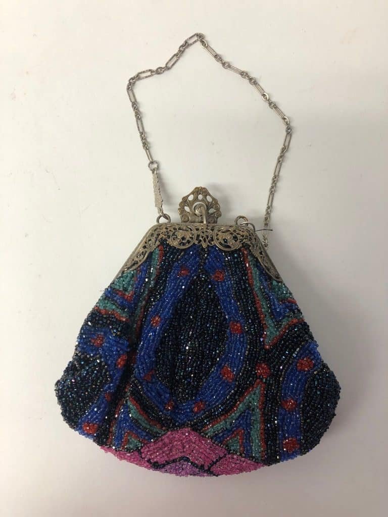 Fde8B8330Ab94D7Fac1150De6D7Be856