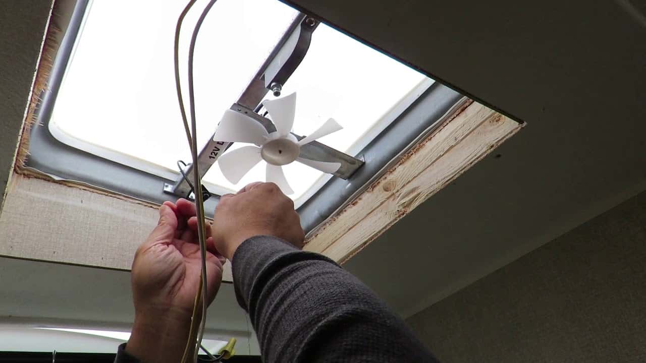 how-to-clean-rv-roof-vent-screen-cleanestor