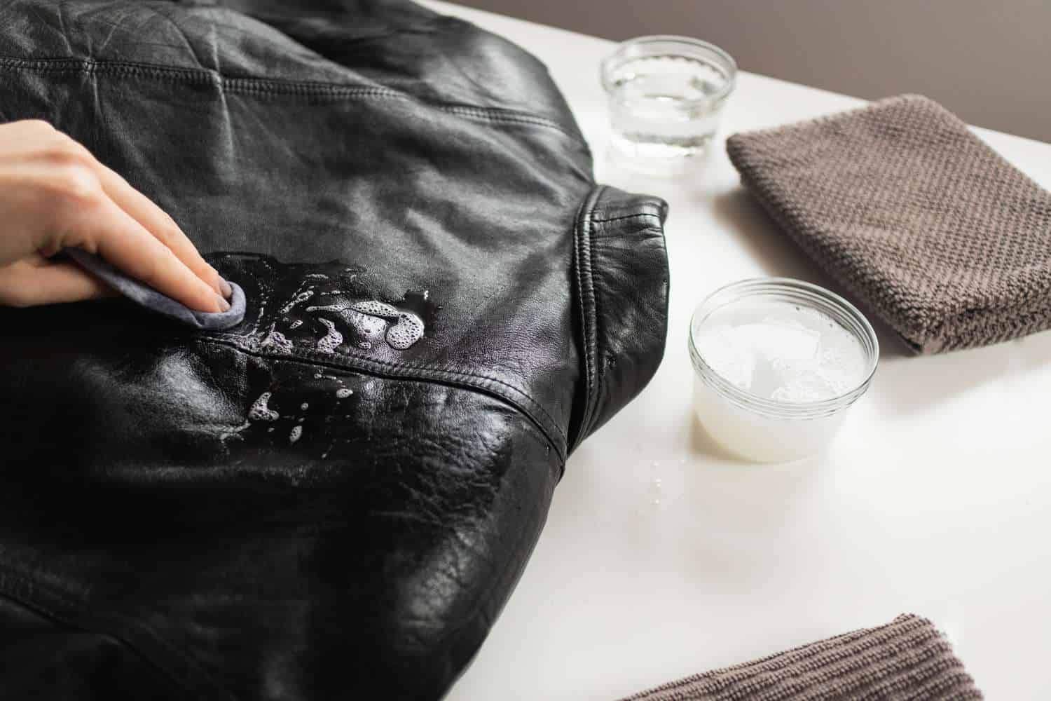 how-to-clean-a-vintage-leather-jacket-cleanestor