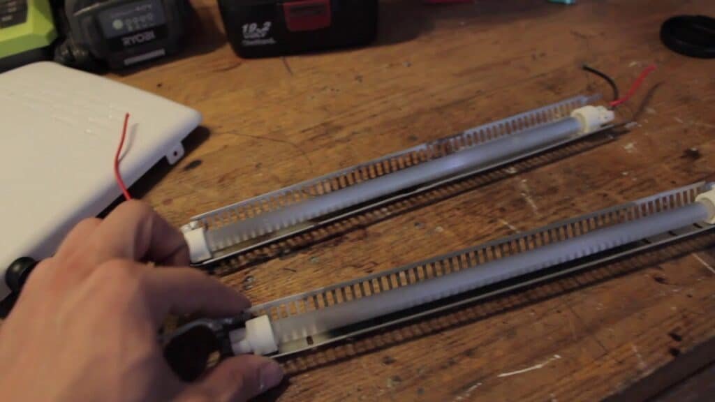 F5F821259F874D5Aa16Ccc54Fb979E7E