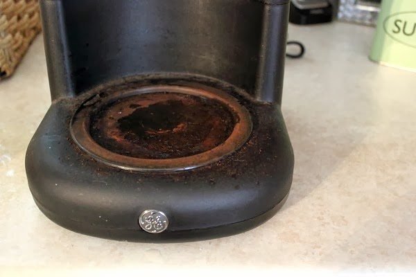 How To Clean Hot Plate Of Coffee Maker How To Clean Hot Plate Of Coffee Maker