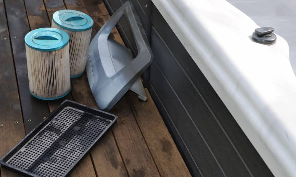 How To Clean Hot Tub Filters With Vinegar