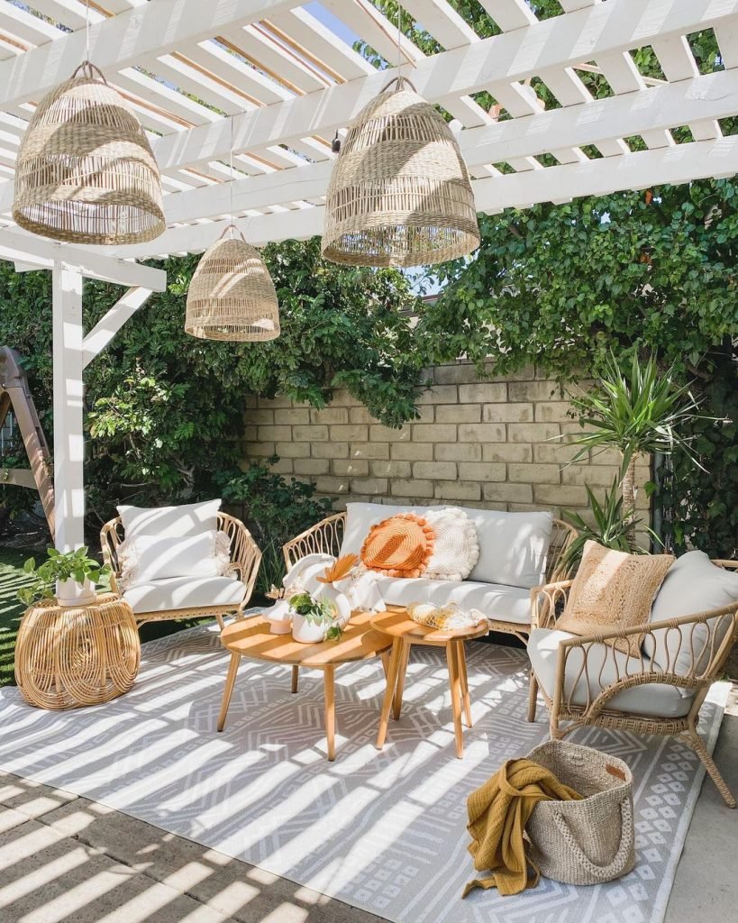 How To Clean Pollen Off Outdoor Cushions How To Clean Pollen Off Outdoor Cushions