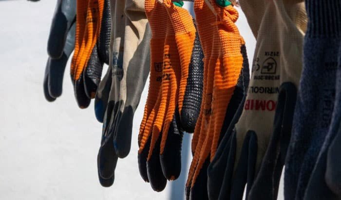 How To Clean Smelly Work Gloves