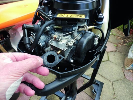 How To Clean A Boat Carburetor