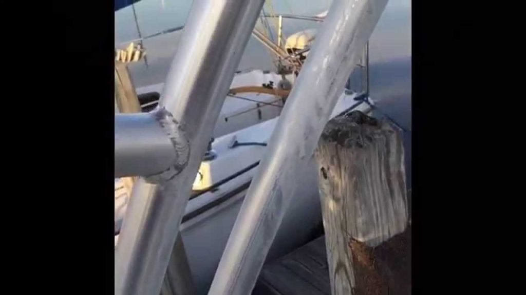 How To Clean Aluminum Rails On A Pontoon Boat