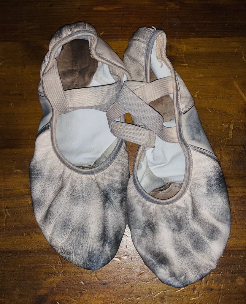 How To Clean Canvas Ballet Shoes With Baking Soda