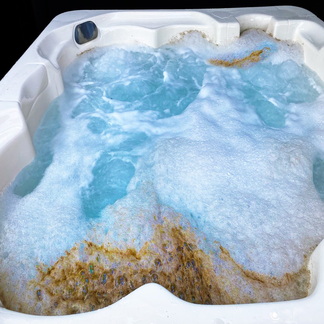 Can You Use Vinegar To Clean Hot Tub Pipes