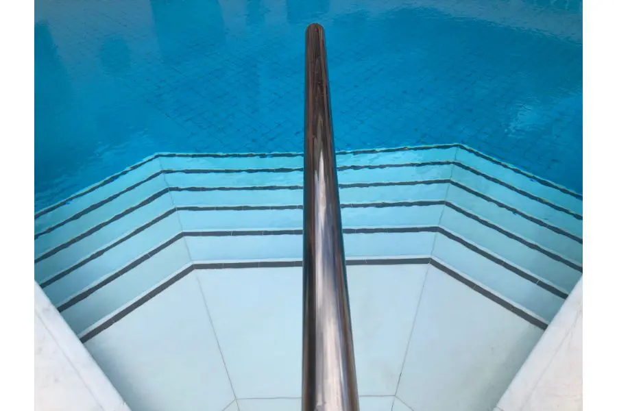 How To Clean Pool Stairs How To Clean Pool Stairs