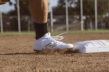 How To Clean White Softball Cleats How To Clean White Softball Cleats