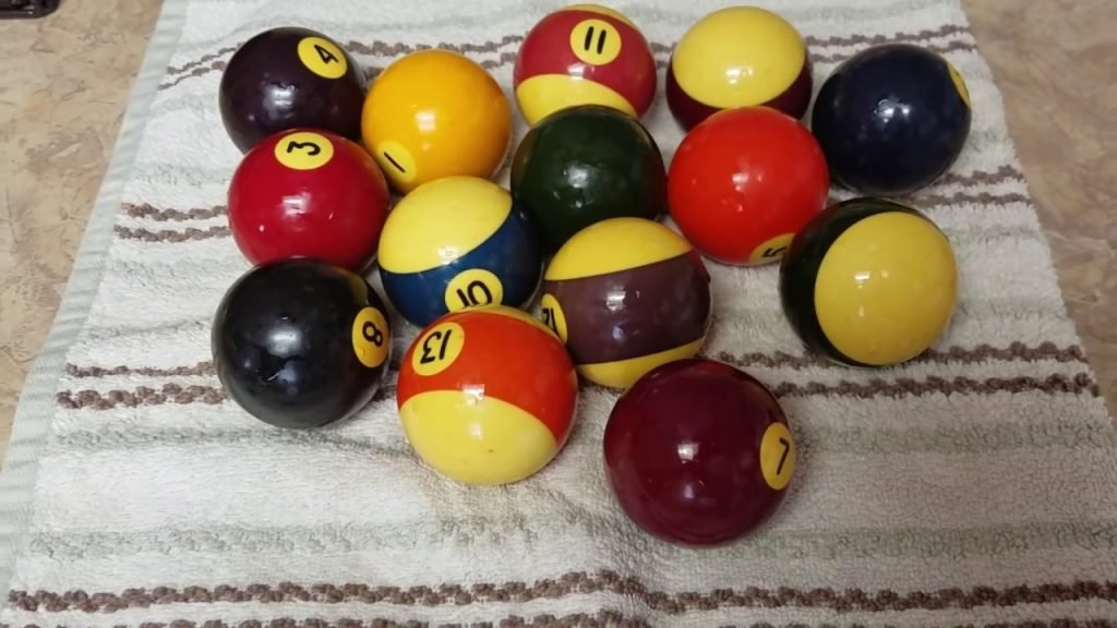 How To Clean Billiard Balls