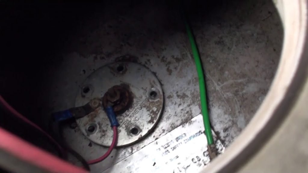 How To Clean Boat Fuel Tank