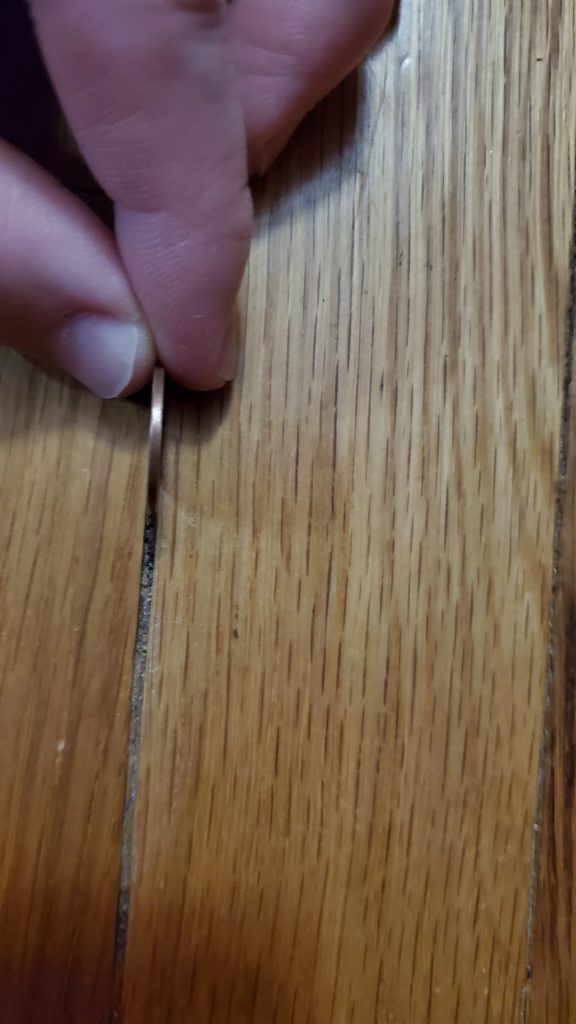 How To Clean Cracks Between Hardwood Floors