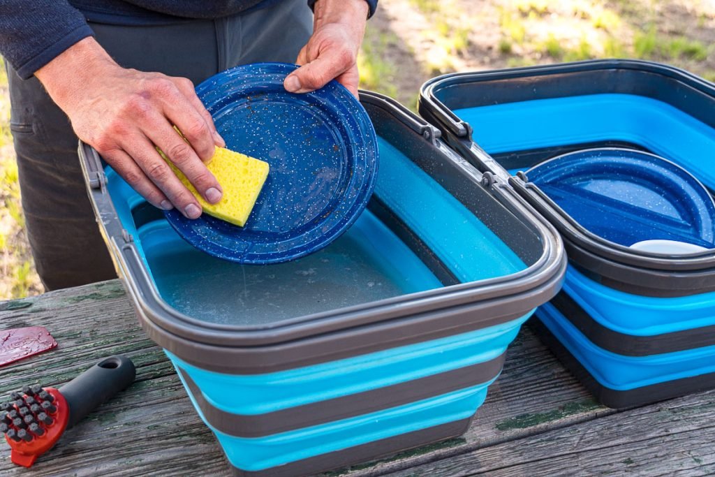 How To Clean Dishes When Camping