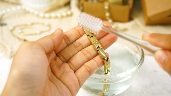 How To Clean Jewelry At Home Gold