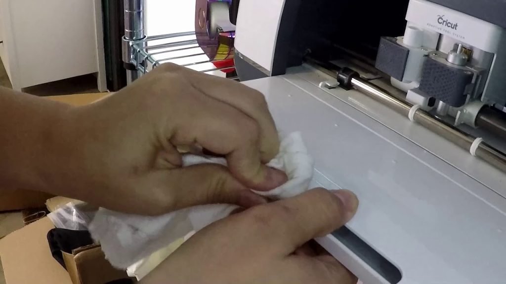 How To Clean The Cricut Machine