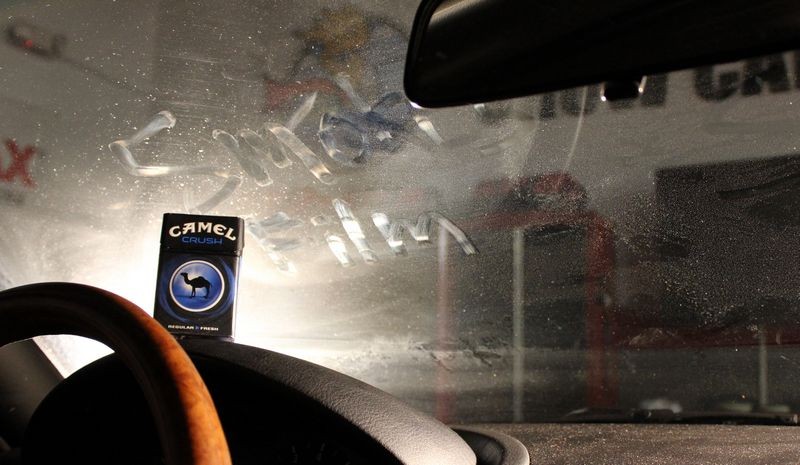 how-to-clean-smoke-residue-off-car-windshields-cleanestor