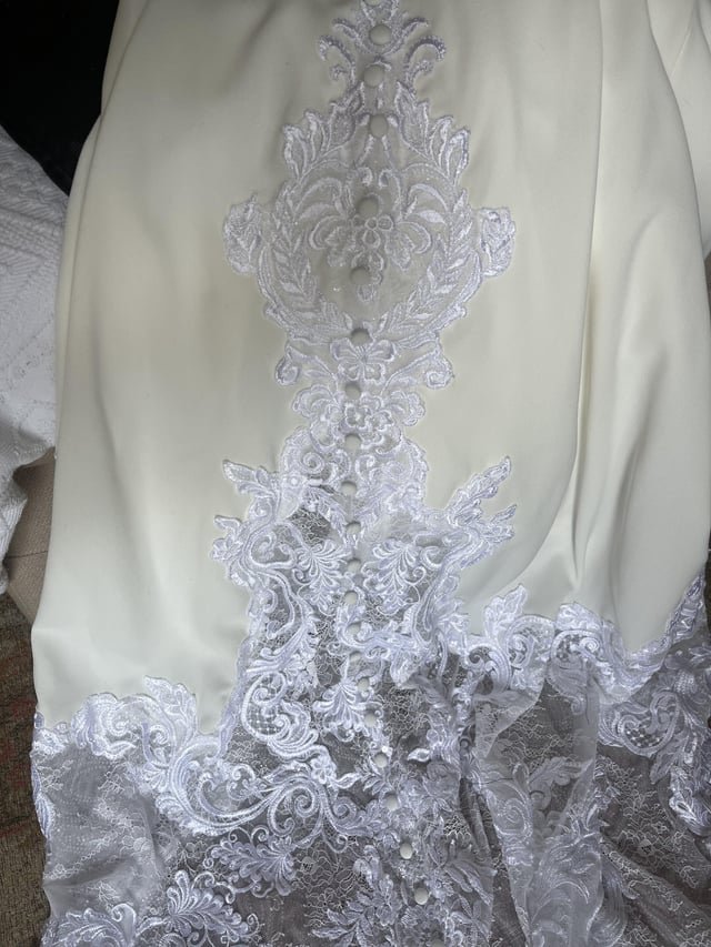 Do You Pay For Dry Cleaning Before Or After